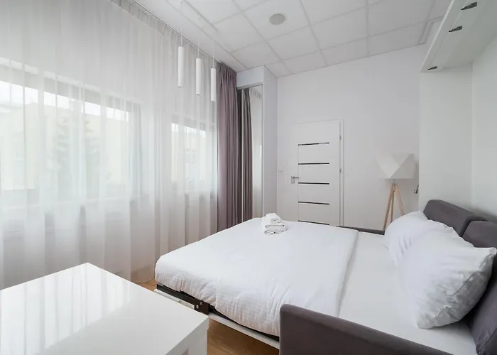 Varsovia Jerozolimskie Studio 223